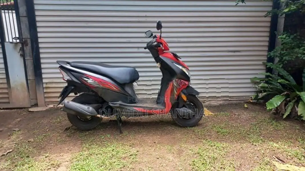 Honda Dio 2018