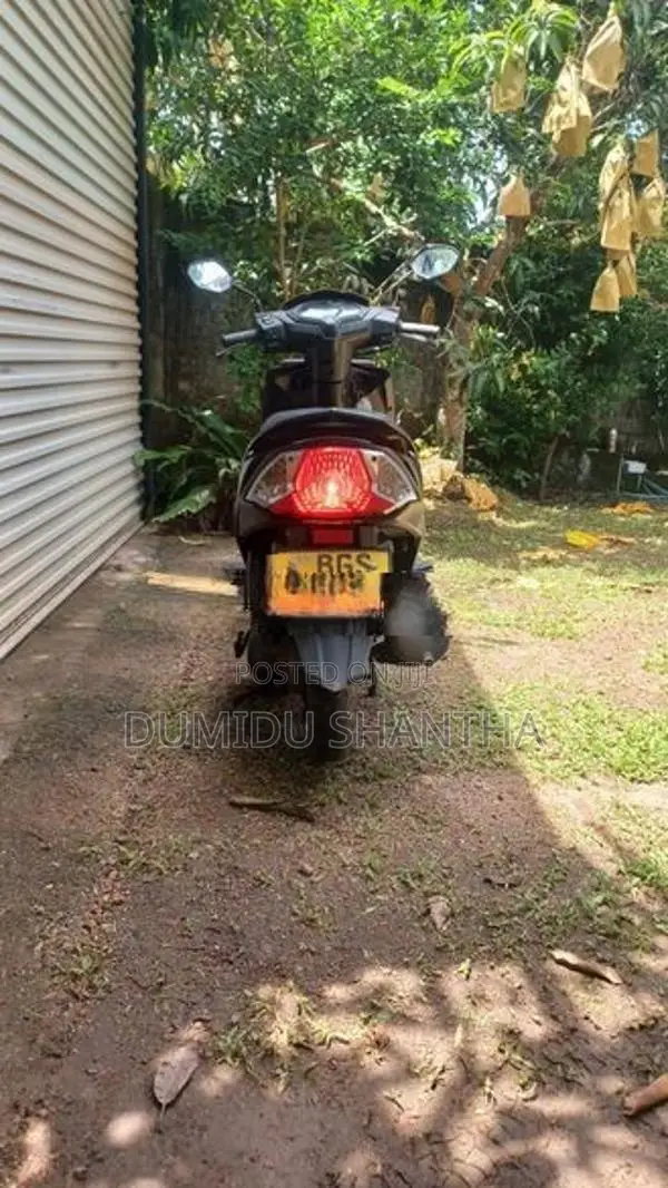 Honda Dio 2018