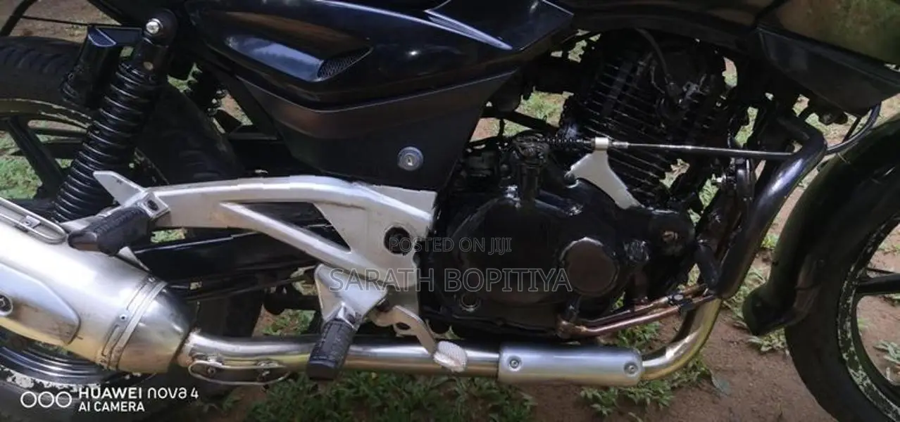Bajaj Pulsar 200 2008