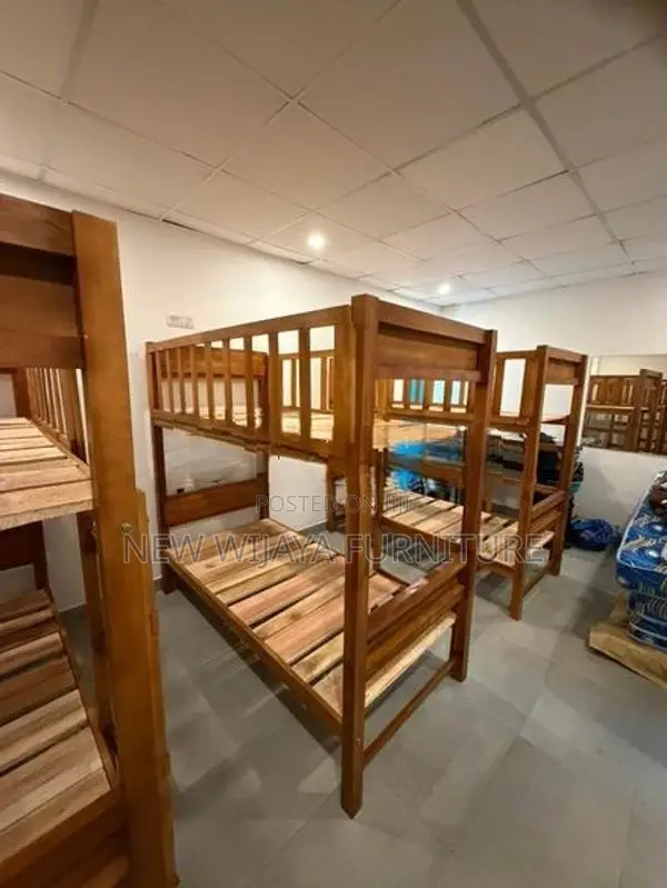 Wooden Bunker Bed (6*3)