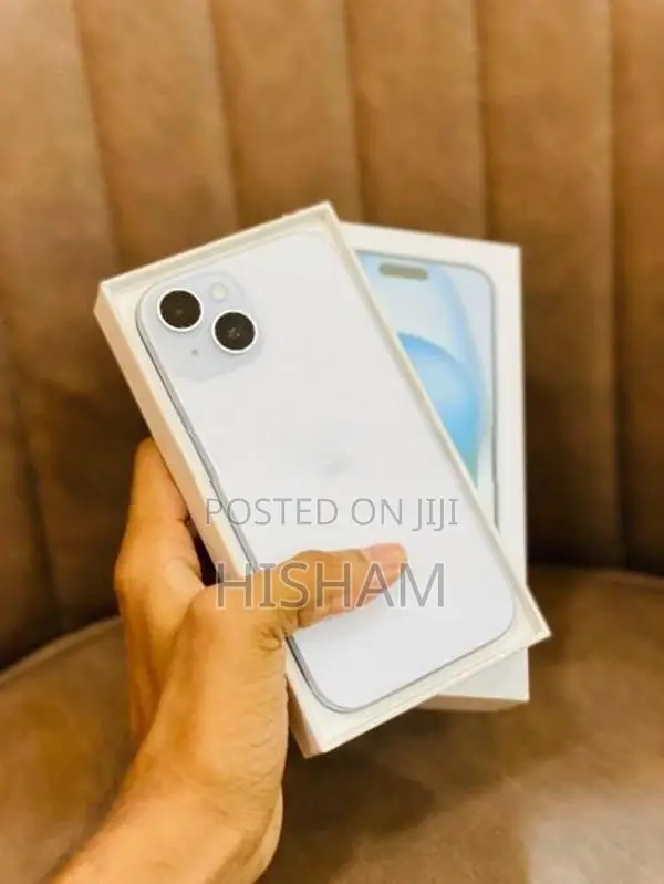 Apple iPhone 15 256GB (Used)