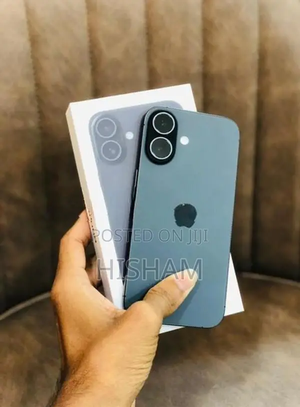 Apple iPhone 16 128GB (Used)