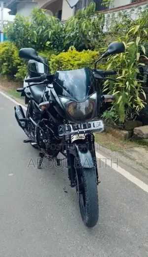 Bajaj Pulsar 150 2016