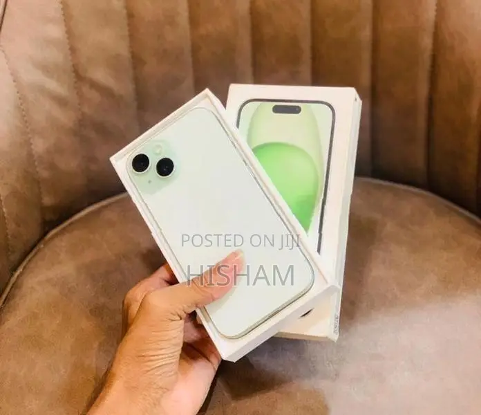 Apple iPhone 15 128GB (Used)
