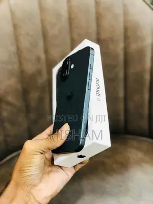Apple iPhone 16 128GB (Used)