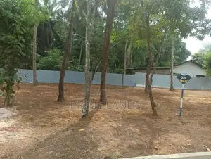 Land In Kadawatha