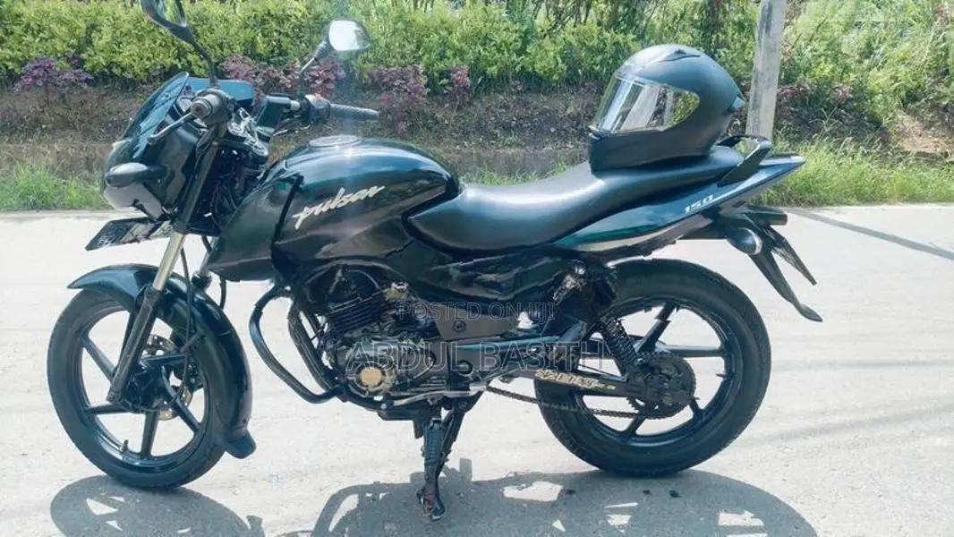 Bajaj Pulsar 150 2016