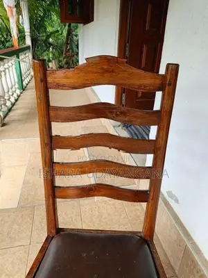 තේක්ක කෑම මේස පුටු