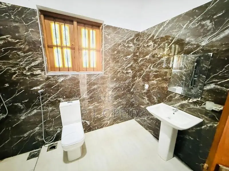 Two Story house for sale in kurana, Negombo.Gampaha.