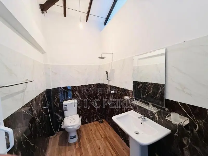 Two Story house for sale in kurana, Negombo.Gampaha.