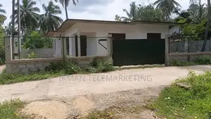 House with Land for Sale in Melsiripura