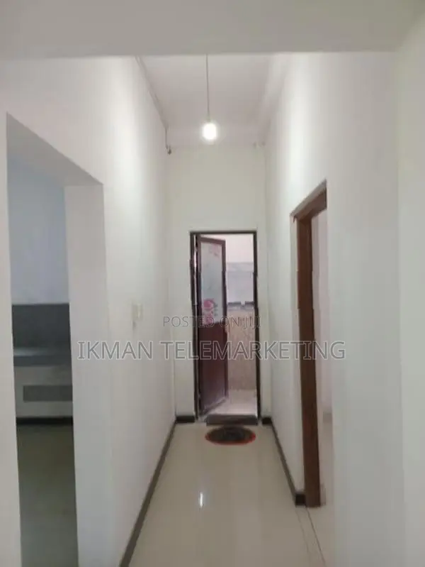 House with Land for Sale in Melsiripura