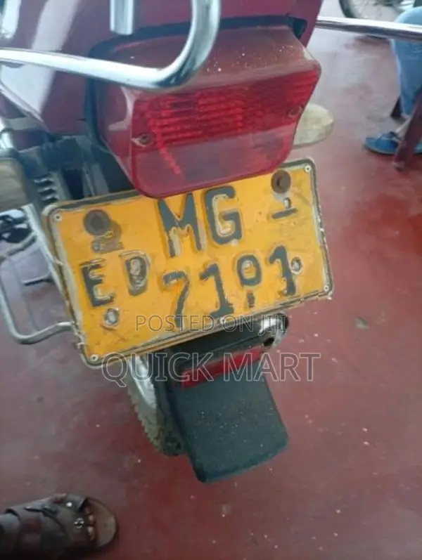 Hero Splendor Plus 2005