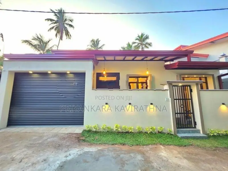 දියගම පිහිටි අලුත්ම තනි මහල් නිවස විකිනීමට
