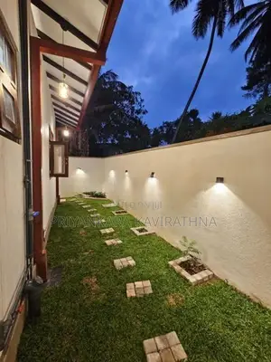 දියගම පිහිටි අලුත්ම තනි මහල් නිවස විකිනීමට