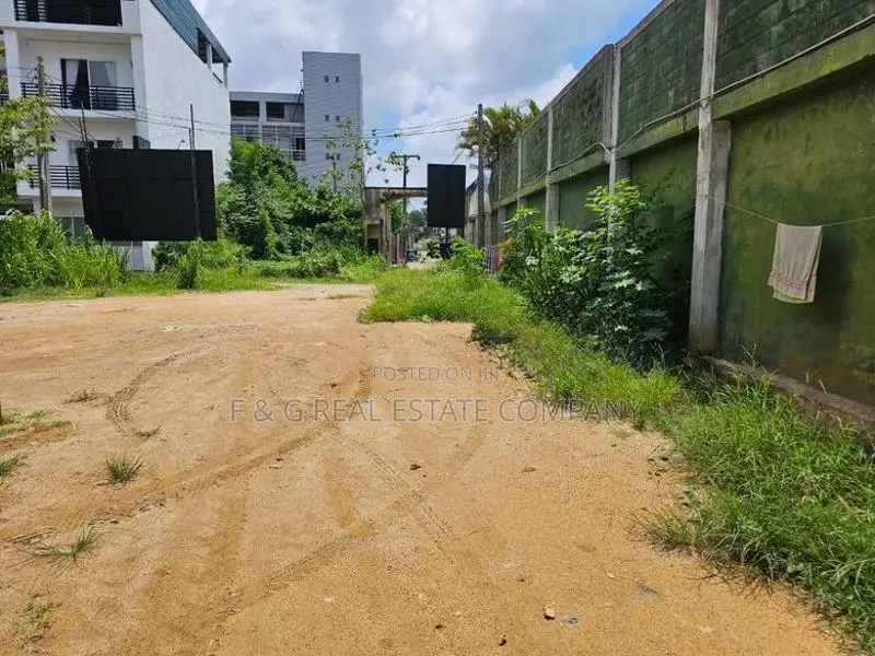 Boralesgamuwa Land for Sale