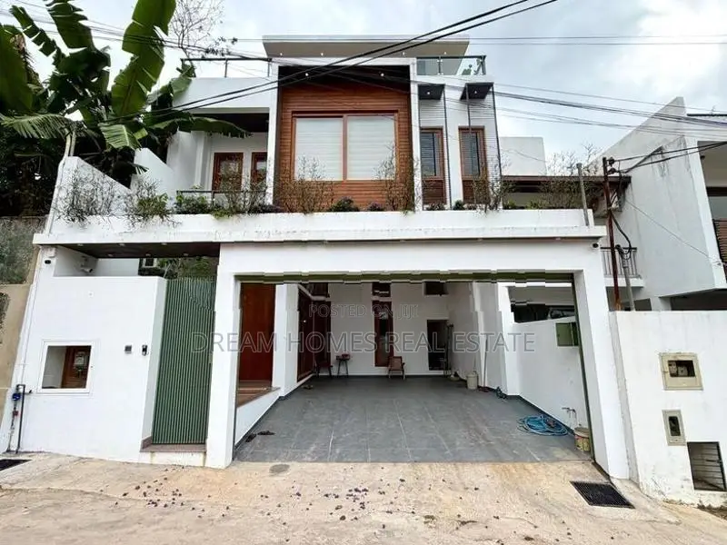 Super Luxury Fully Furnished 3-Storey House for Sale in Battaramulla