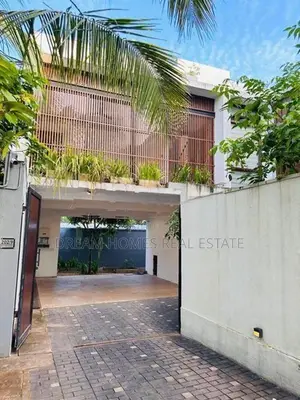 Beautiful Family House for Sale in Rathmaldeniya Road, Pannipitiya