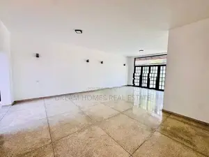 Newly Renovated Luxury 4-Bedroom Residence for Sale in Delkanda