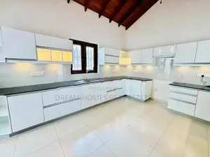 Spacious Family House for Sale in Maharagama-Dehiwala