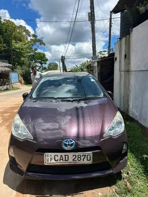 Toyota Aqua 2014