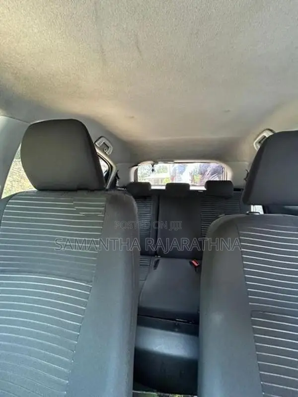 Toyota Aqua 2014