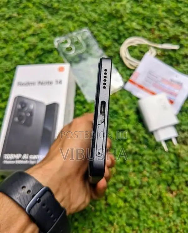 Xiaomi Redmi Note 14 8GB 256GB (Used)