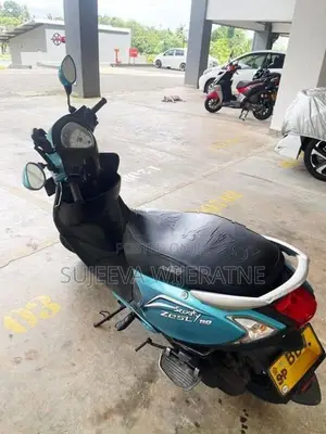 TVS Scooty Zest 2014