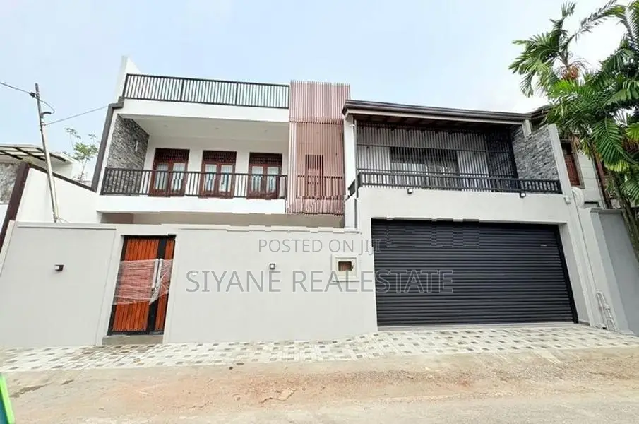 Brand New House For Sale Battaramulla