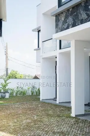 Luxury Two Storey House For Sale In Malabe
