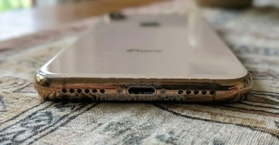 Apple iPhone X (Used)