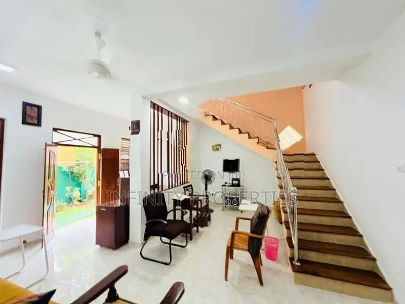 (AFA179) 02 Storey House Sale in Divlapitiya