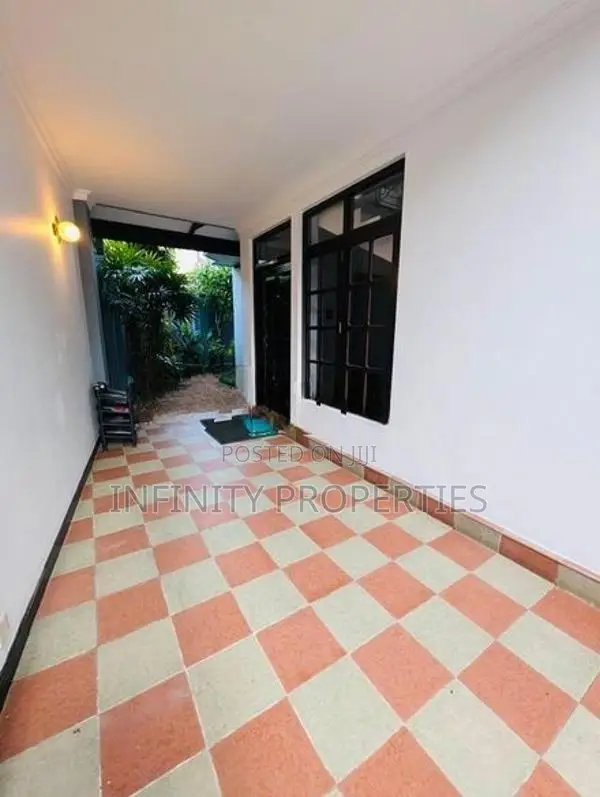(AFA177) 03 Storey House for Sale in Kohuwala