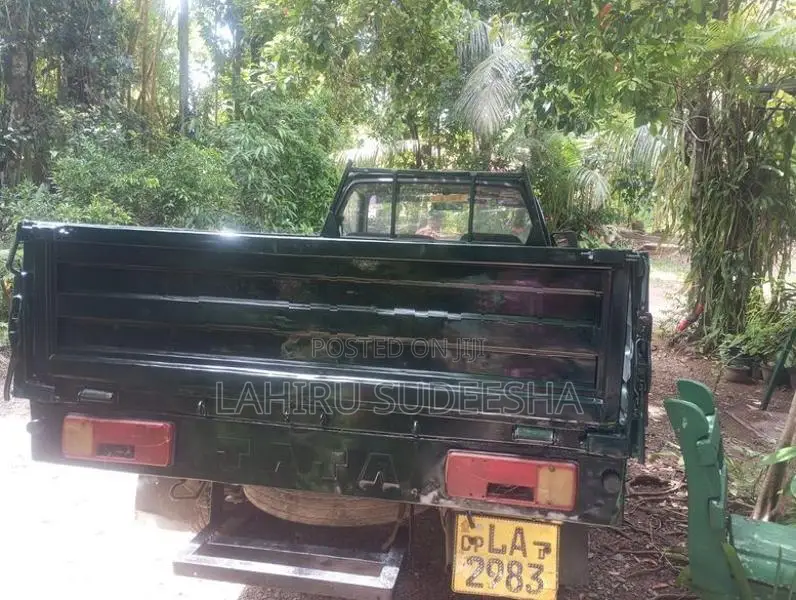 Tata 207 2005