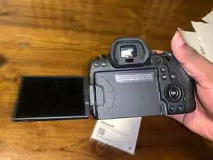 Canon R6 Camera