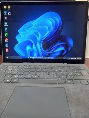 Microsoft Surface Laptop 4 Ryzen 5 16GB RAM
