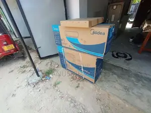 18000 BTU Midea AC