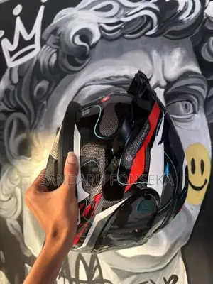 Axor Helmet