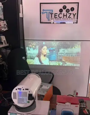 HY 300 Smart Projector Full HD