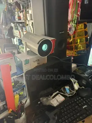 HY 300 Smart Projector Full HD