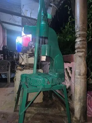 Hand Press Machine