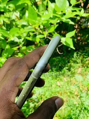 Apple iPhone 11 (Used)