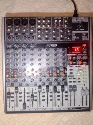 Behringer XENYX X1622 USB Mixer