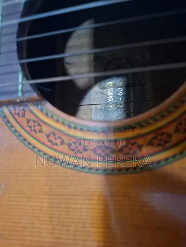 Classic Guitar Yamaha G60A