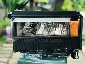 Toyota Land Cruiser Prado LC250 Head Light