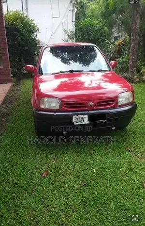 Nissan March 1996