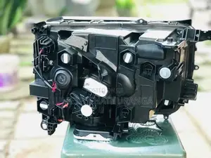 Toyota Land Cruiser Prado LC250 Head Light