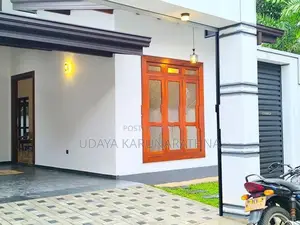 House for Sale Athurugiriya