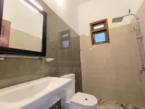 House for Sale Athurugiriya