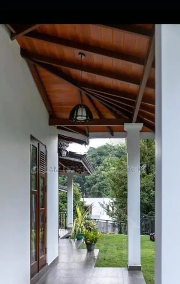 Spacious 2 Storey House for Sale – Kandy City